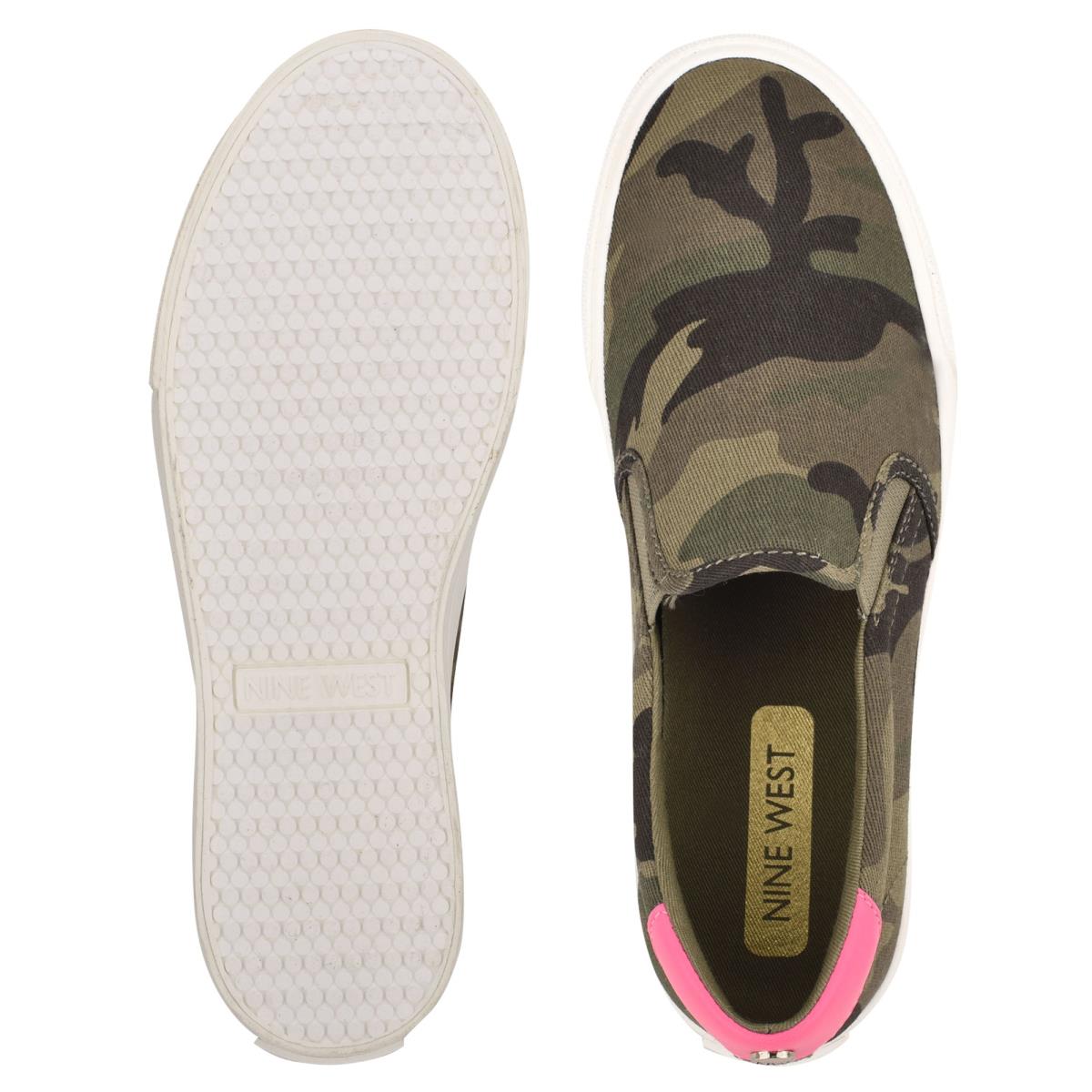 Nine West Lala Slip On Sneakers Dam Camo | 7038DKXJQ