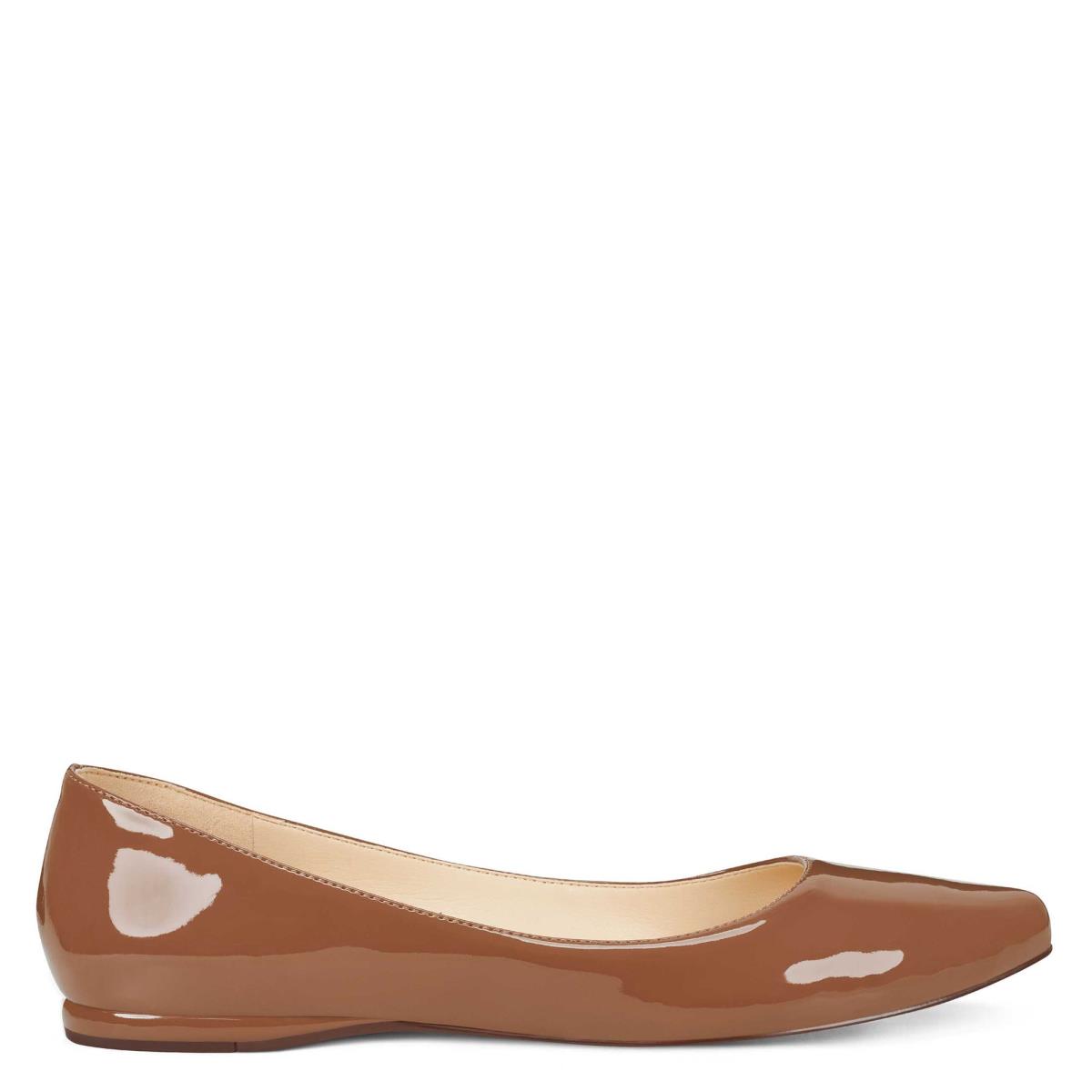 Nine West Speakup Almond Tå Flats Dam Mörkbeige | 0412YFKSL